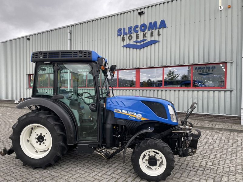 New Holland T4.80N - Трактор: фото 4 New Holland T4.80N - Трактор: фото 4