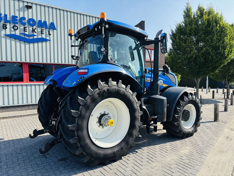 New Holland T7.245 AC Stage V + RTK - Трактор: фото 3 New Holland T7.245 AC Stage V + RTK - Трактор: фото 3