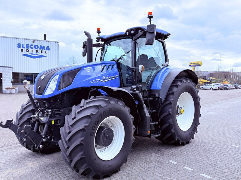 New Holland T7.315HD Auto Command + GPS - Трактор: фото 1 New Holland T7.315HD Auto Command + GPS - Трактор: фото 1