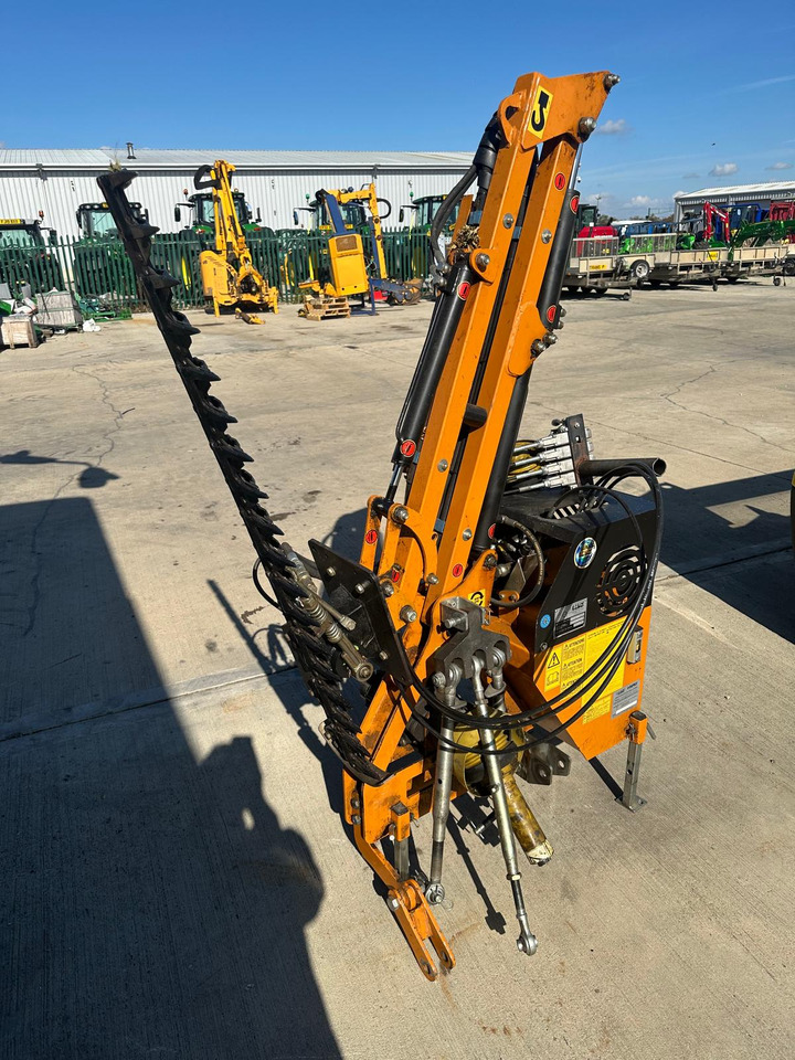 Berti FB/G 250 Hedgecutter - Манипуляторная косилка: фото 1 Berti FB/G 250 Hedgecutter - Манипуляторная косилка: фото 1