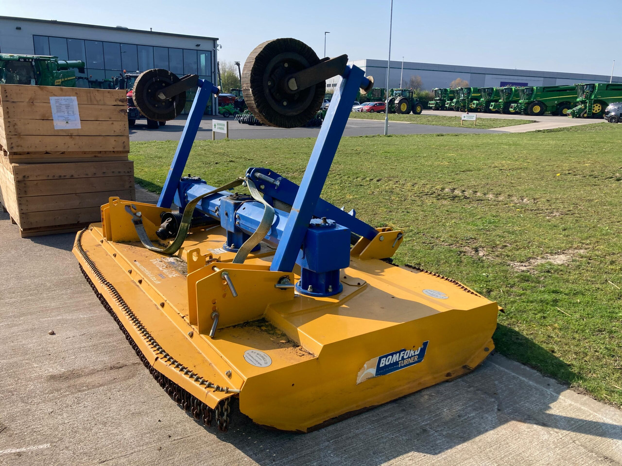 Bomford Turner Triblade3000 - Косилка-измельчитель/ Мульчер: фото 5 Bomford Turner Triblade3000 - Косилка-измельчитель/ Мульчер: фото 5