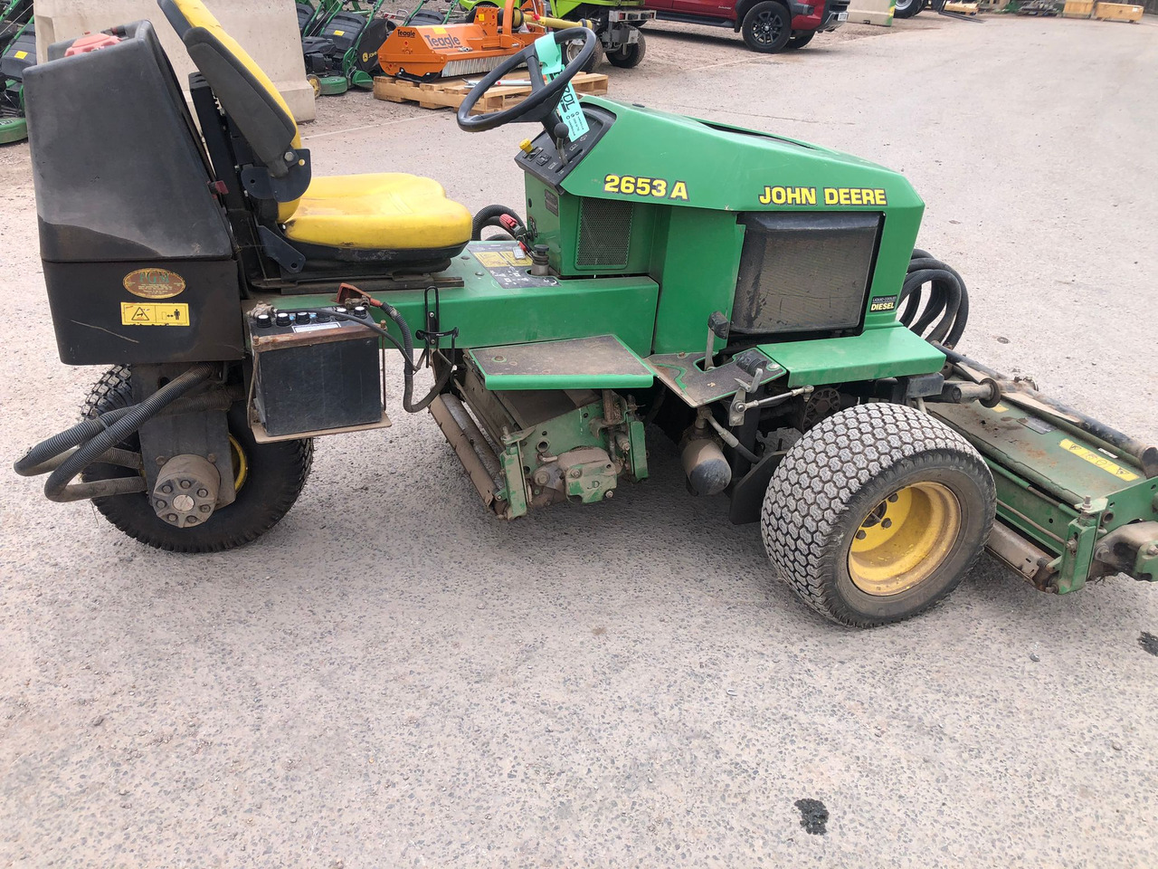 John Deere 2653A utility triple mower - Газонокосилка: фото 5 John Deere 2653A utility triple mower - Газонокосилка: фото 5
