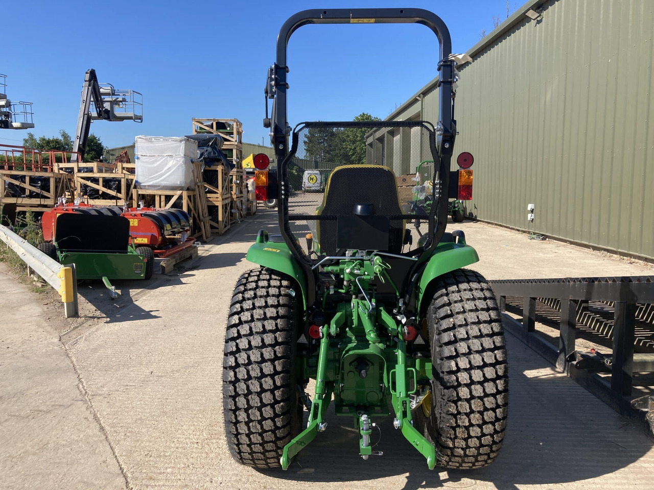 John Deere 3039R compact tractor - Минитрактор: фото 4 John Deere 3039R compact tractor - Минитрактор: фото 4