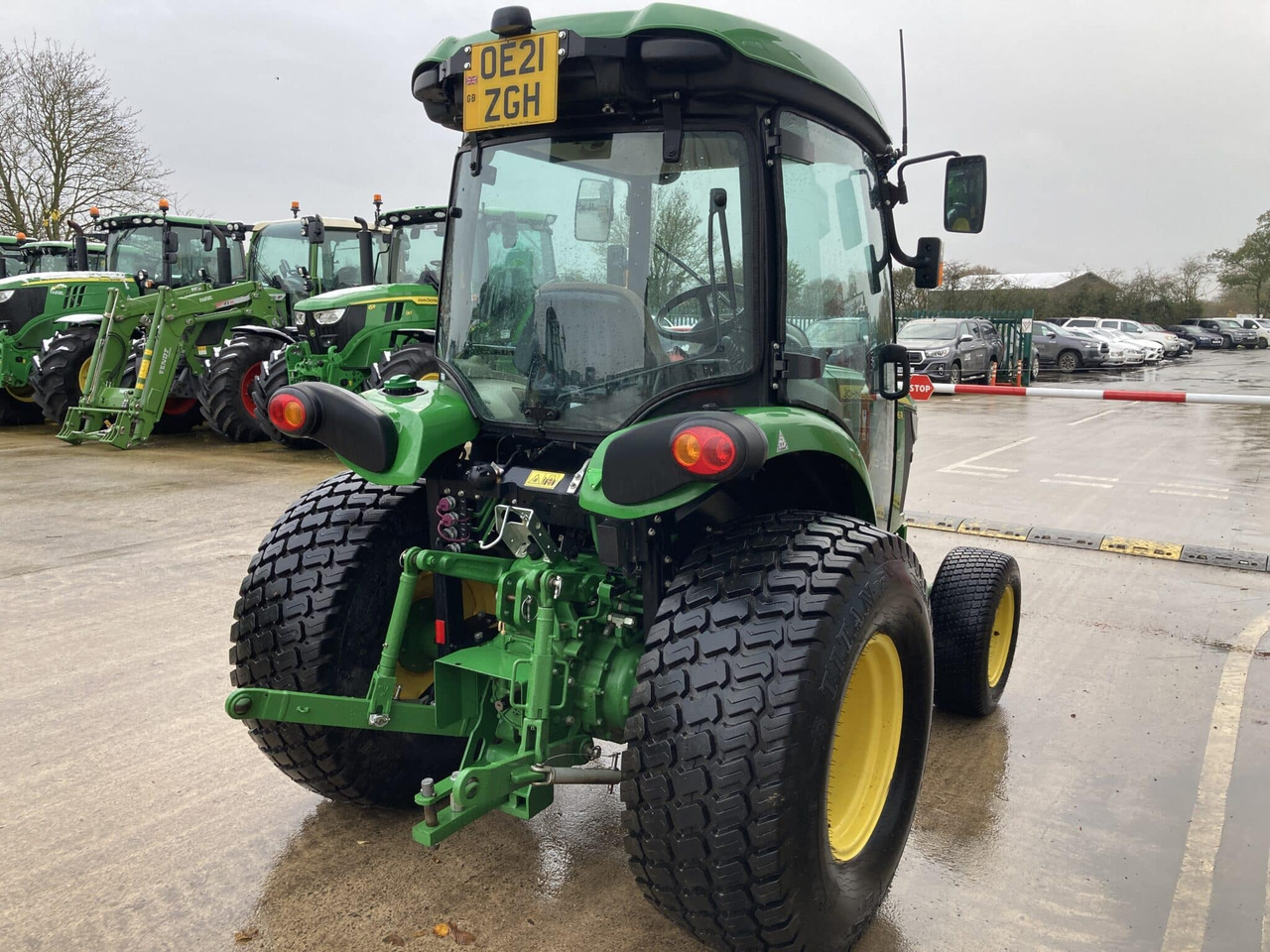 John Deere 4066R compact tractor - Минитрактор: фото 5 John Deere 4066R compact tractor - Минитрактор: фото 5