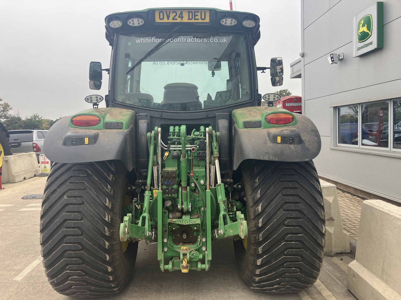 John Deere 6R 130 - Трактор: фото 4 John Deere 6R 130 - Трактор: фото 4