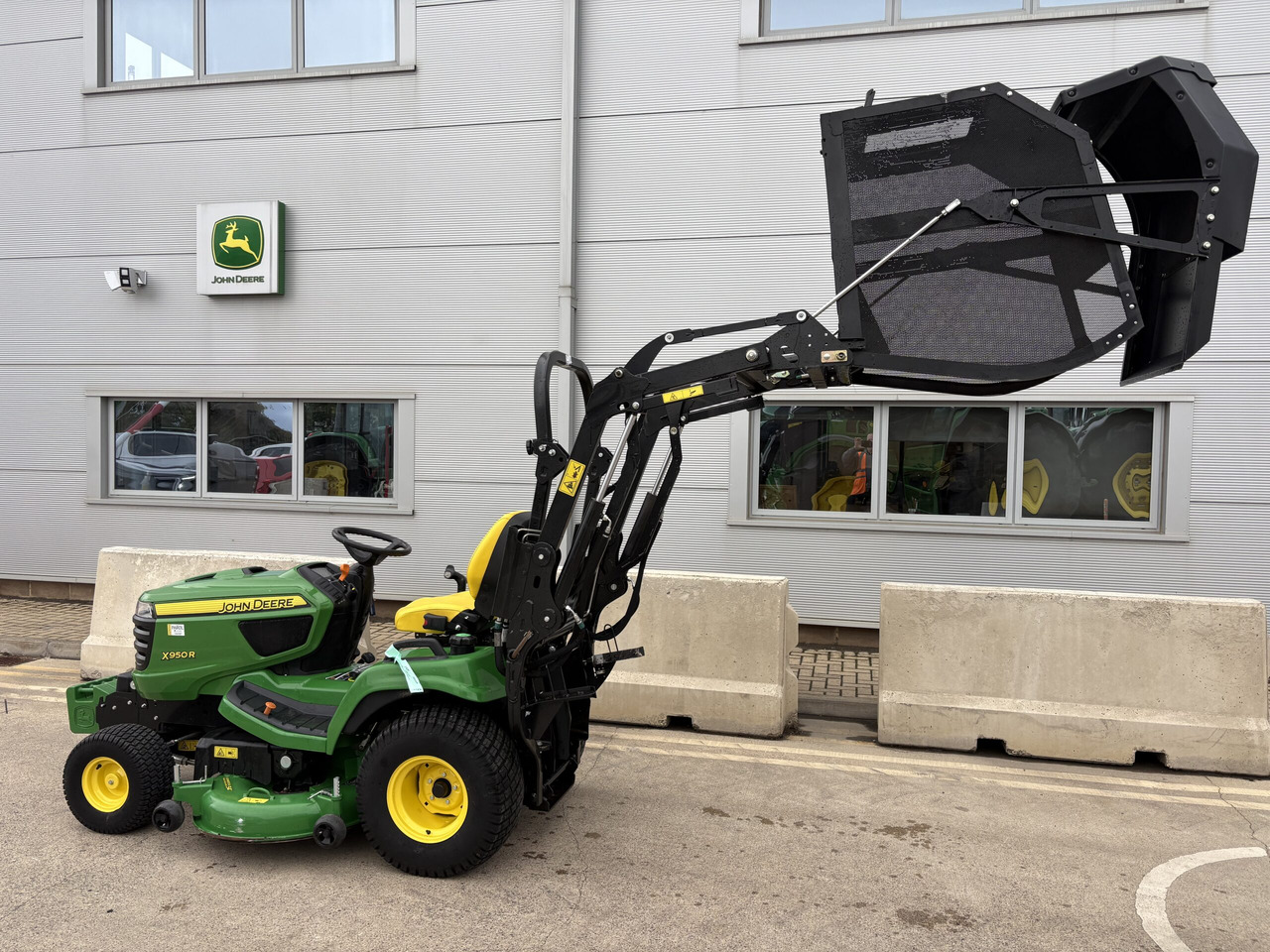 John Deere X950R Cut and Collect mower - Газонокосилка: фото 4 John Deere X950R Cut and Collect mower - Газонокосилка: фото 4