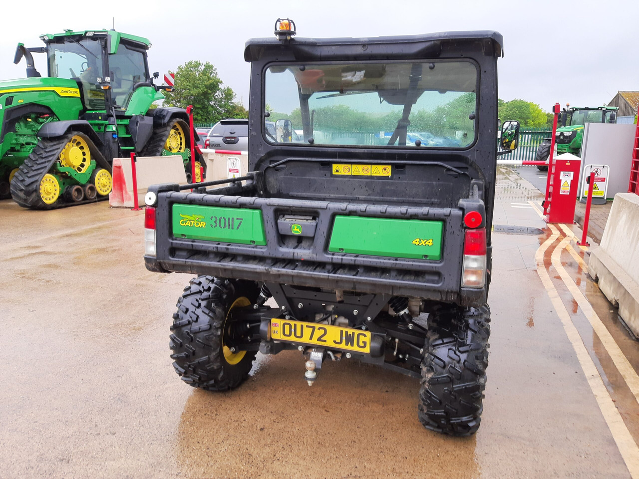 John Deere XUV865M Gator - Квадроцикл: фото 4 John Deere XUV865M Gator - Квадроцикл: фото 4