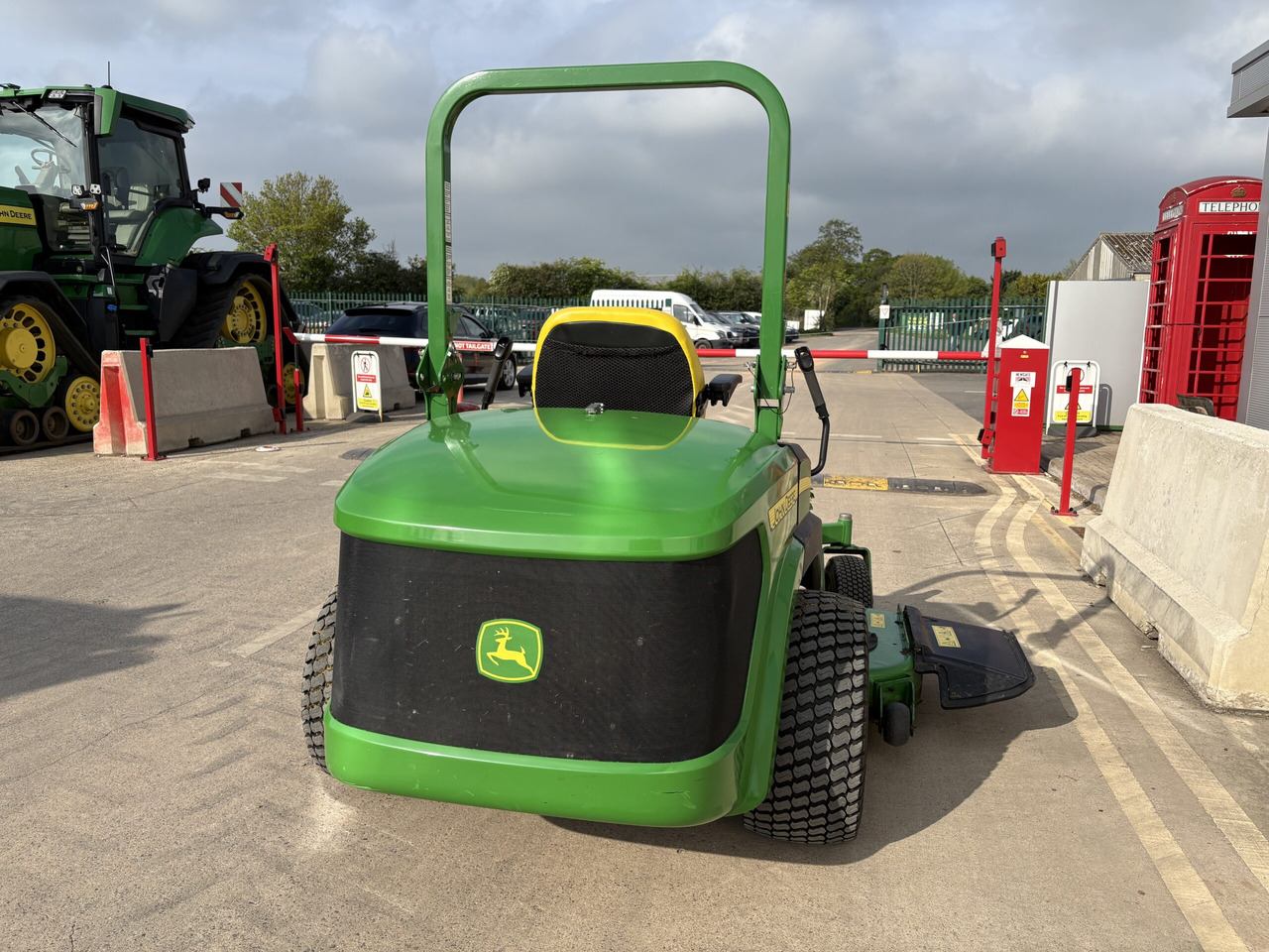John Deere Z997 Commercial Z-Turn Mower - Газонокосилка: фото 2 John Deere Z997 Commercial Z-Turn Mower - Газонокосилка: фото 2