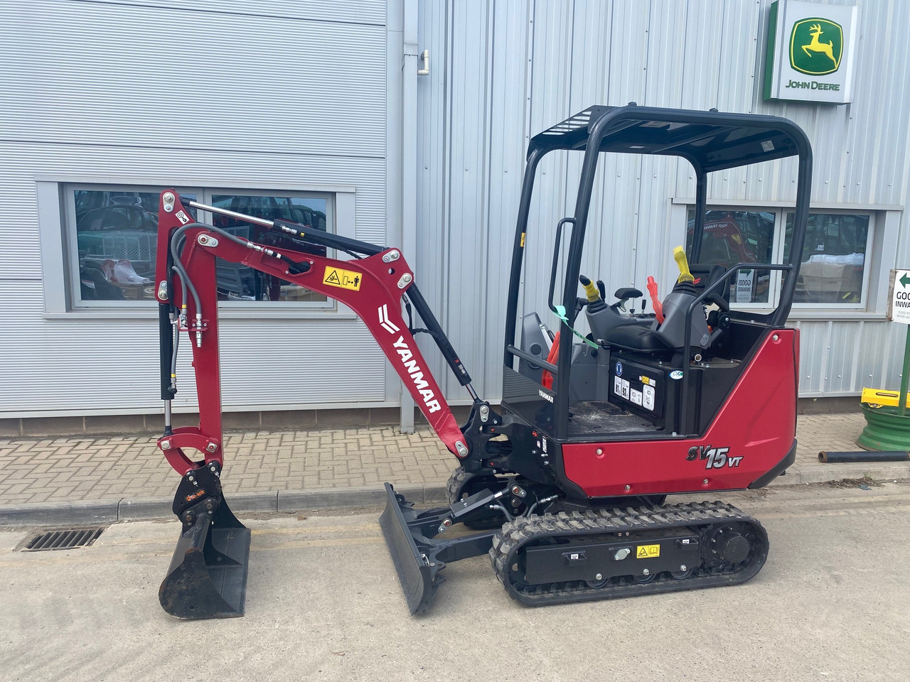 Новый Экскаватор Yanmar SV15vt: фото 1