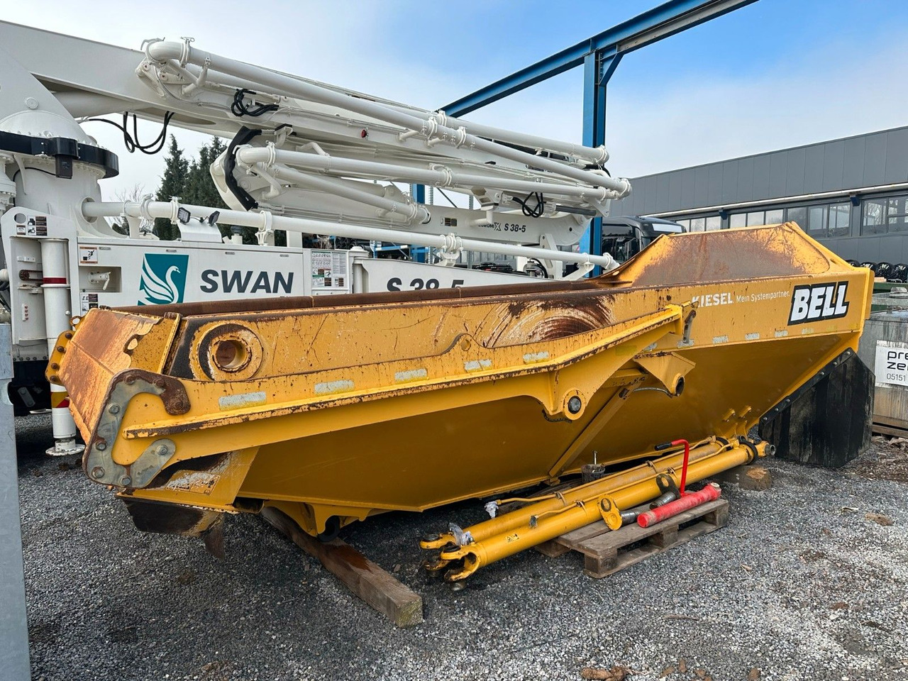 Bell B 25 E Dumper Mulden Kipper Aufbau - Кузов для самосвала: фото 3 Bell B 25 E Dumper Mulden Kipper Aufbau - Кузов для самосвала: фото 3