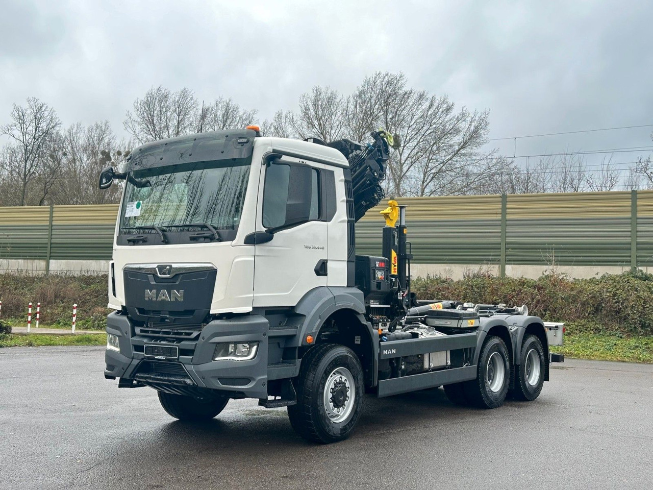 MAN TGS 33.440 6x6 BB Abrollkipper+Kran Hiab 228-6 в лизинг MAN TGS 33.440 6x6 BB Abrollkipper+Kran Hiab 228-6: фото 8