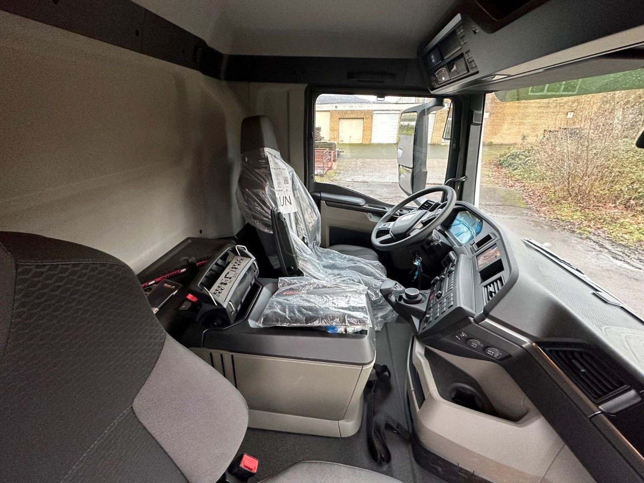 MAN TGS 33.440 6x6 BB Abrollkipper+Kran Hiab 228-6 в лизинг MAN TGS 33.440 6x6 BB Abrollkipper+Kran Hiab 228-6: фото 24