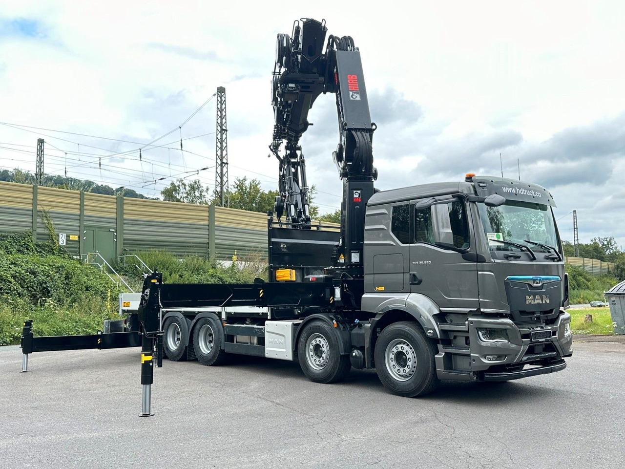 MAN TGS 35.520 8x4 BL HIAB X-HiPro858E-8 & Jib150x-6 - Автоманипулятор: фото 2 MAN TGS 35.520 8x4 BL HIAB X-HiPro858E-8 & Jib150x-6 - Автоманипулятор: фото 2