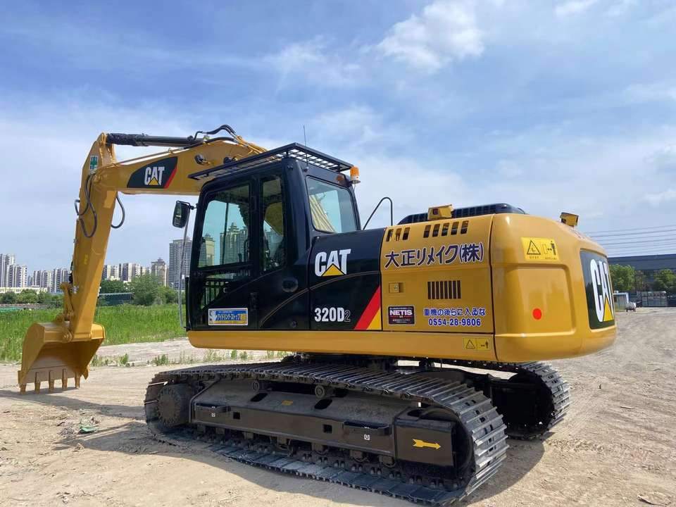 CAT 320 D 2 - Гусеничный экскаватор: фото 5 CAT 320 D 2 - Гусеничный экскаватор: фото 5