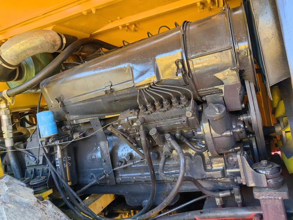 Компактор Fast Shipping Superior Quality Used Dynapac CA301D Road Roller Used Vibratory Soil Compactors Strong Power Single Drum Roller: фото 6 Компактор Fast Shipping Superior Quality Used Dynapac CA301D Road Roller Used Vibratory Soil Compactors Strong Power Single Drum Roller: фото 6