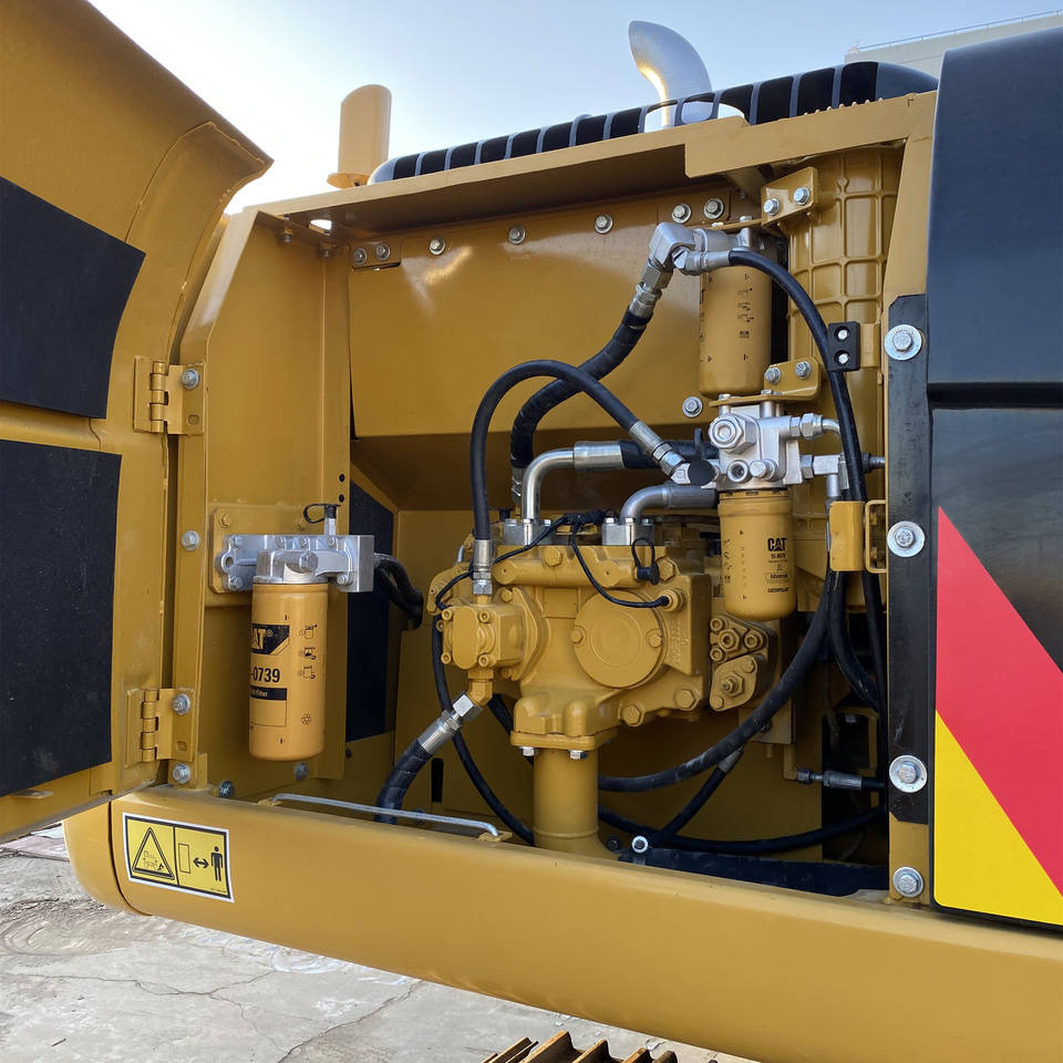 Original Japan Used CAT Crawler Excavator Used Cat 320D Excavator Caterpillar 330D2 320D2 Excavator - Гусеничный экскаватор: фото 4 Original Japan Used CAT Crawler Excavator Used Cat 320D Excavator Caterpillar 330D2 320D2 Excavator - Гусеничный экскаватор: фото 4