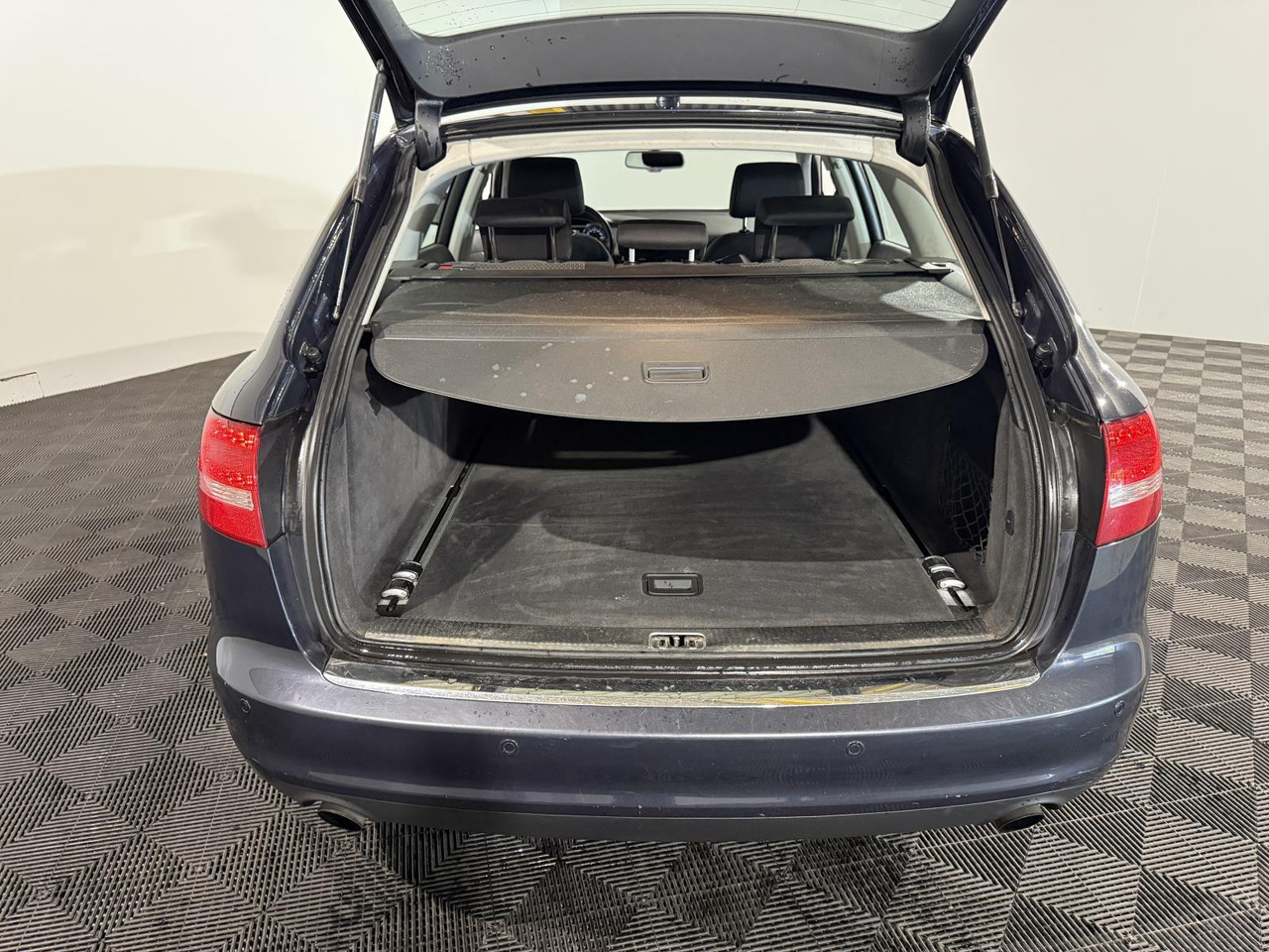 Audi | A6 Avant | 2.0 TFSI Business Edition | 2010 | 250.455 km | 91NGZ8 | Logisch - Легковой автомобиль: фото 3 Audi | A6 Avant | 2.0 TFSI Business Edition | 2010 | 250.455 km | 91NGZ8 | Logisch - Легковой автомобиль: фото 3