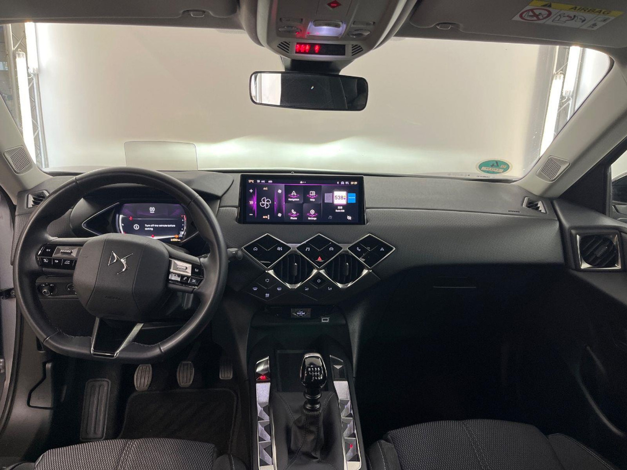 DS 3 1.2 PureTech Bastille | 2023 | 64.053 km | S079SV | NAP: Logisch - Внедорожник: фото 5 DS 3 1.2 PureTech Bastille | 2023 | 64.053 km | S079SV | NAP: Logisch - Внедорожник: фото 5