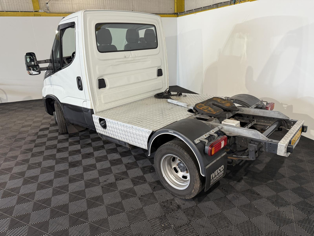 Iveco 40C18 Daily VSH-15-F 201.901 km - Другая техника: фото 2 Iveco 40C18 Daily VSH-15-F 201.901 km - Другая техника: фото 2