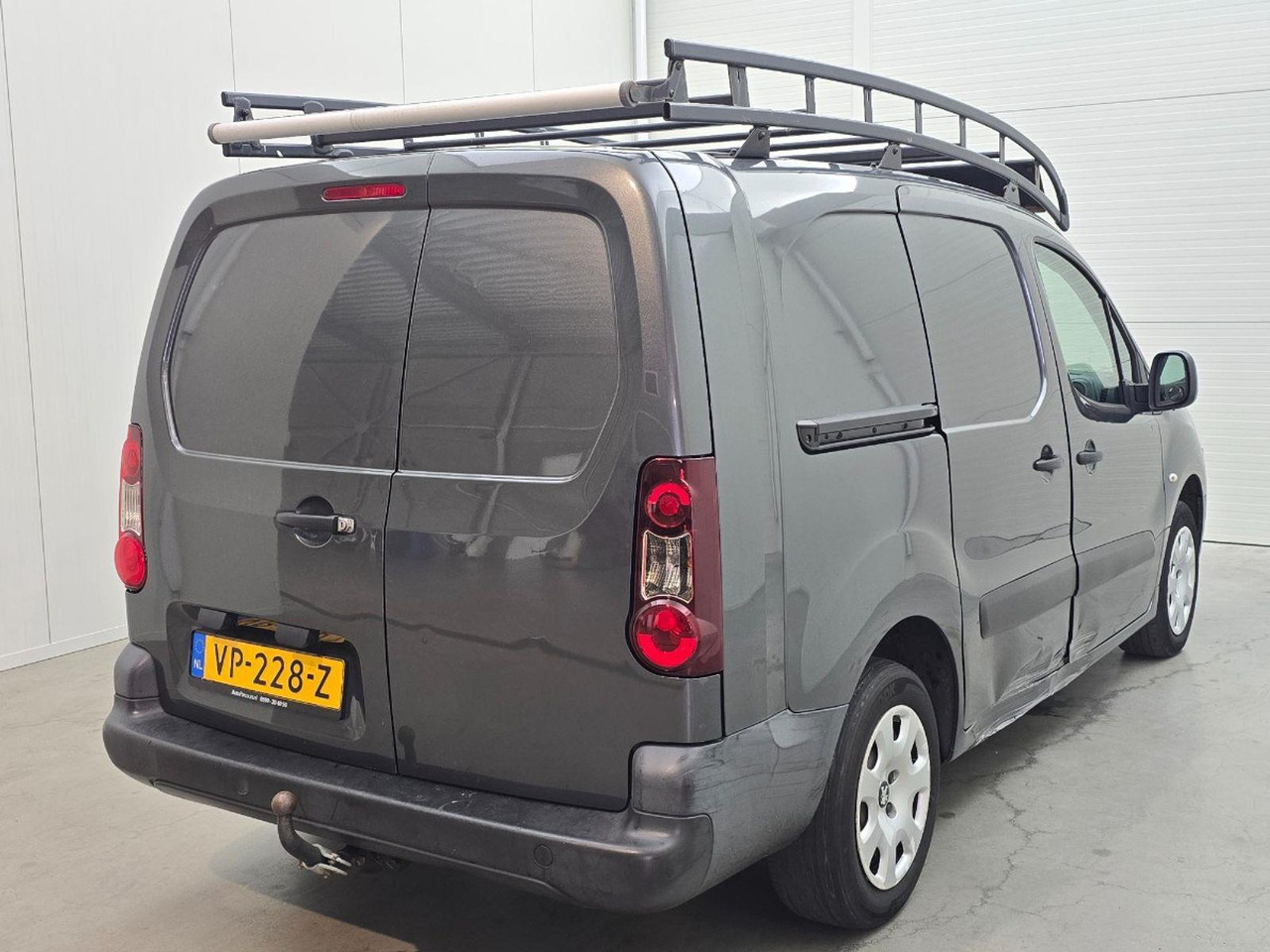 Peugeot Partner 122 1.6 HDi 90 L2 Première | 2015 | 169.353 km | VP228Z | NAP: Logisch - Другая техника: фото 4 Peugeot Partner 122 1.6 HDi 90 L2 Première | 2015 | 169.353 km | VP228Z | NAP: Logisch - Другая техника: фото 4
