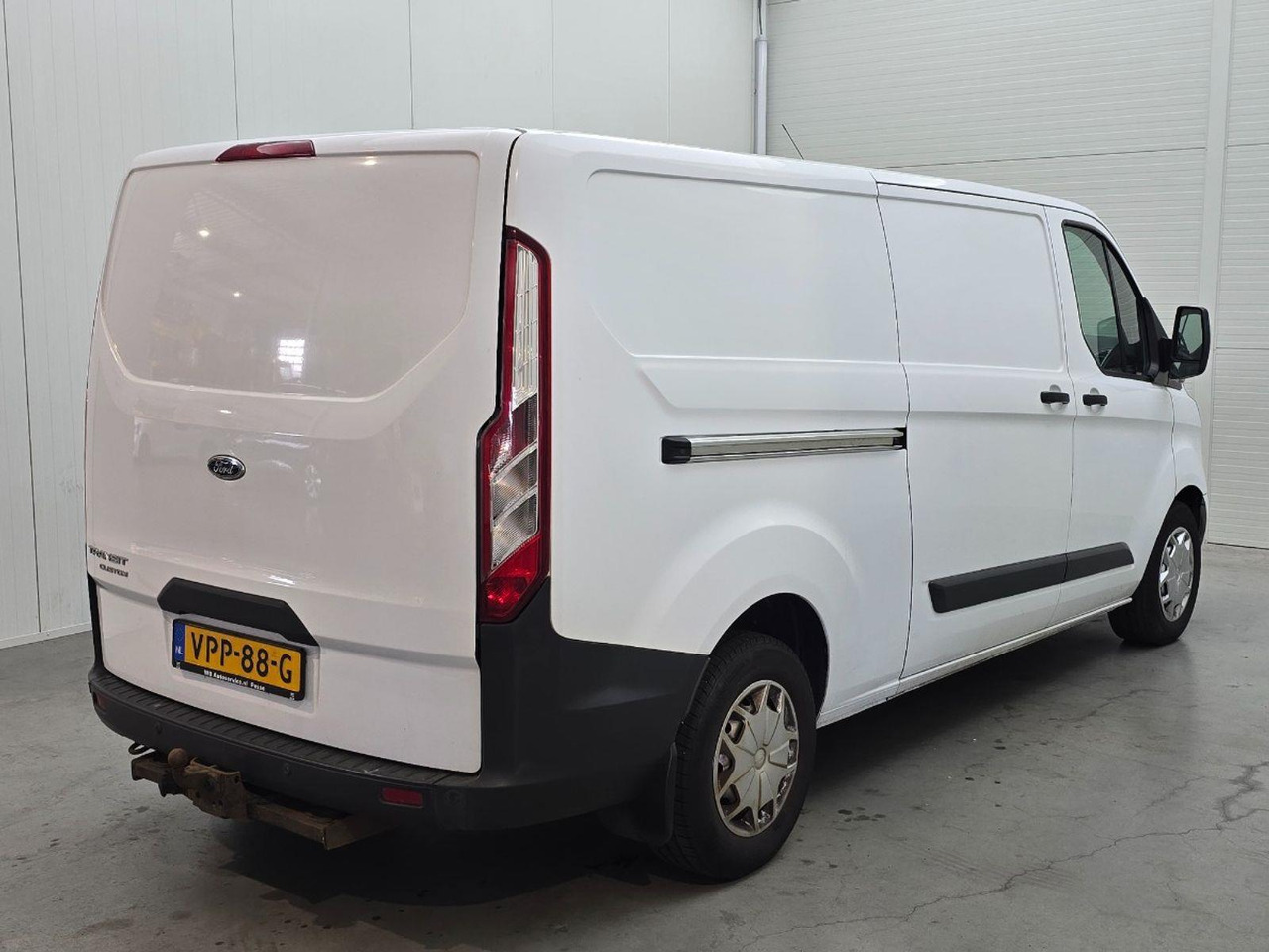 Ford Transit Custom 310 2.0 TDCI L2H1 Ambiente | 2017 | 158.440 km | VPP88G | NAP: Geen oordeel - Цельнометаллический фургон: фото 4 Ford Transit Custom 310 2.0 TDCI L2H1 Ambiente | 2017 | 158.440 km | VPP88G | NAP: Geen oordeel - Цельнометаллический фургон: фото 4