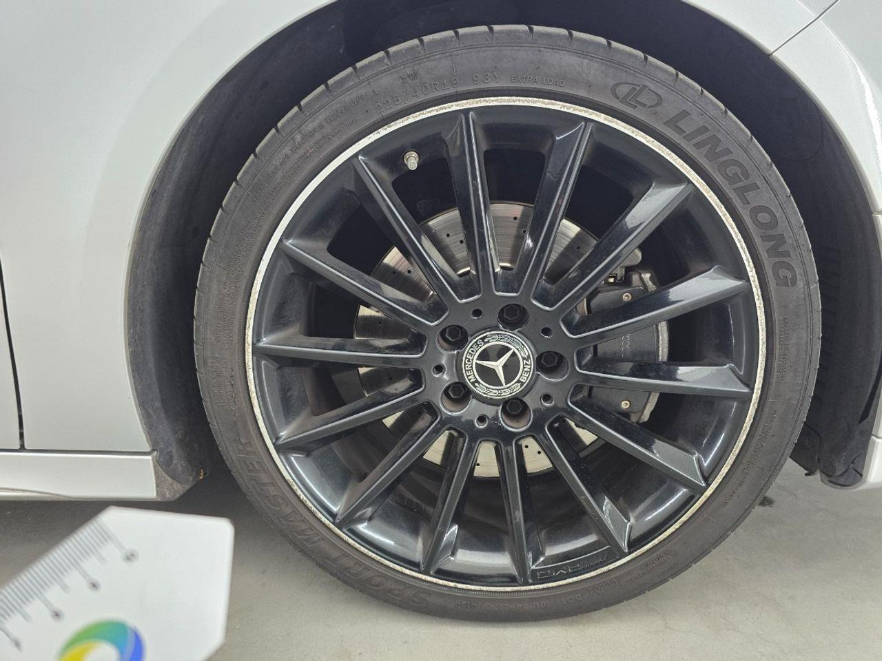 Седан Mercedes - Benz A - klasse 220 4MATIC Premium | 2019 | 198.686 km | Automaat | J970XG | NAP: Geen oordeel: фото 17