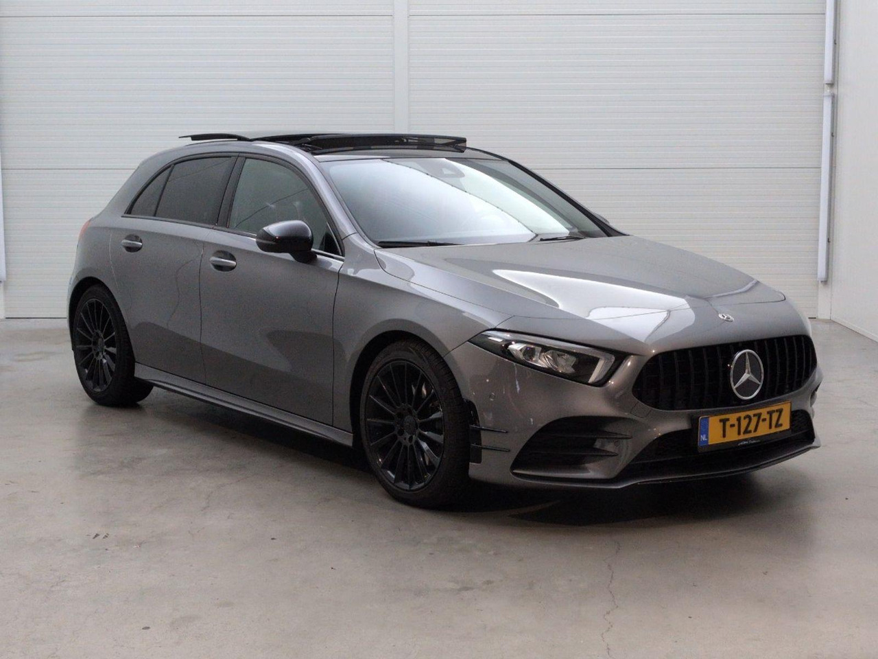 Mercedes-Benz A-klasse 220 4MATIC Premium Plus | 2019 | 130.177 km | Automaat | T127TZ | NAP: Geen oordeel - Хэтчбек: фото 2 Mercedes-Benz A-klasse 220 4MATIC Premium Plus | 2019 | 130.177 km | Automaat | T127TZ | NAP: Geen oordeel - Хэтчбек: фото 2