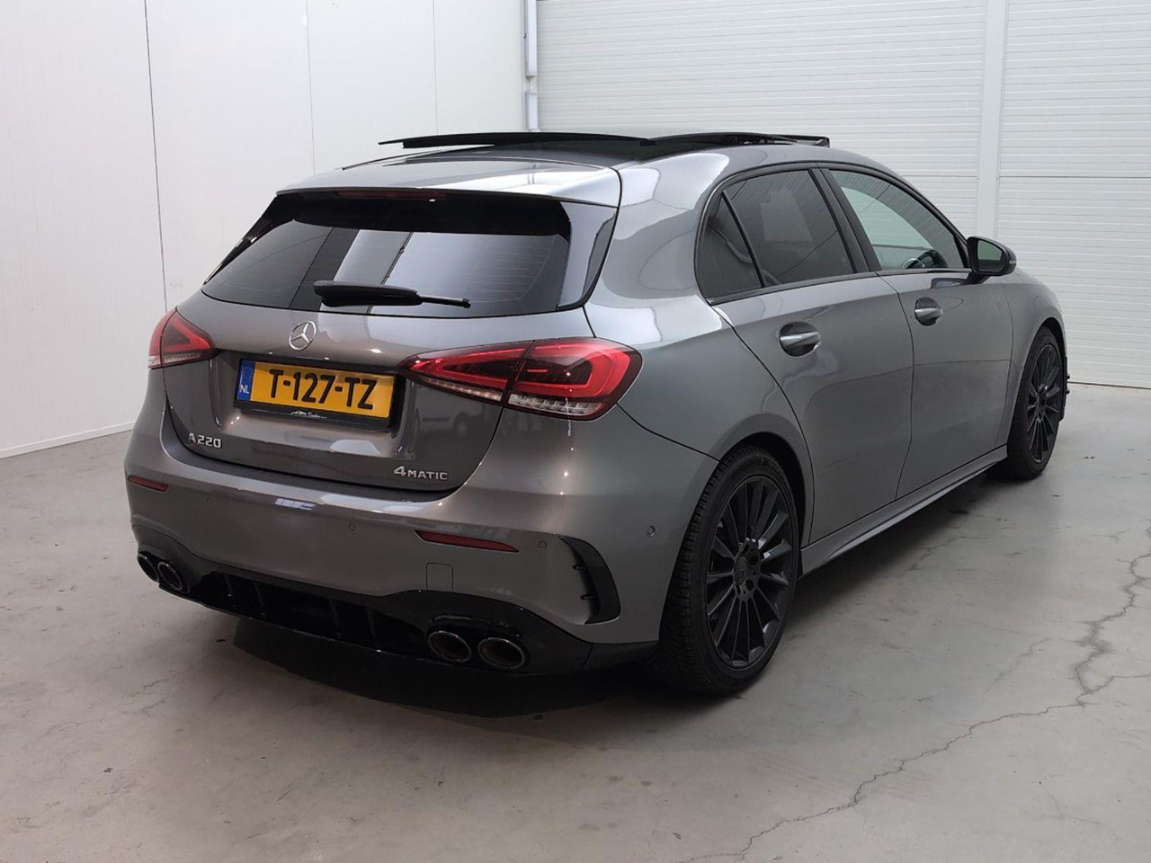 Mercedes-Benz A-klasse 220 4MATIC Premium Plus | 2019 | 130.177 km | Automaat | T127TZ | NAP: Geen oordeel - Хэтчбек: фото 4 Mercedes-Benz A-klasse 220 4MATIC Premium Plus | 2019 | 130.177 km | Automaat | T127TZ | NAP: Geen oordeel - Хэтчбек: фото 4