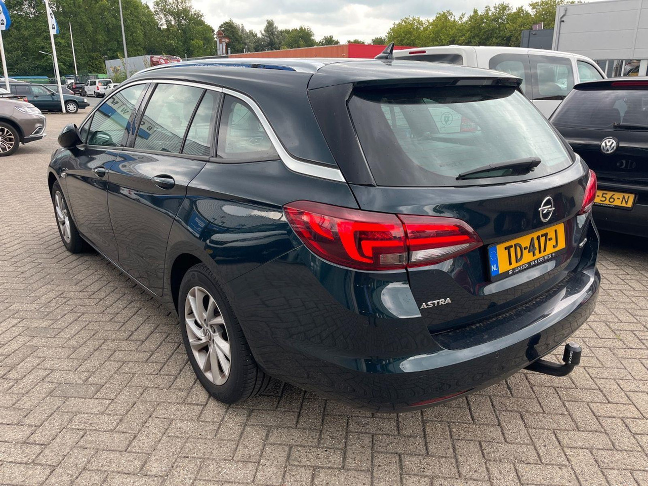 Opel Astra Sports Tourer 1.4 Business Executive | 2018 | 117.848 km | TD417J | NAP: Logisch - Легковой автомобиль: фото 3 Opel Astra Sports Tourer 1.4 Business Executive | 2018 | 117.848 km | TD417J | NAP: Logisch - Легковой автомобиль: фото 3