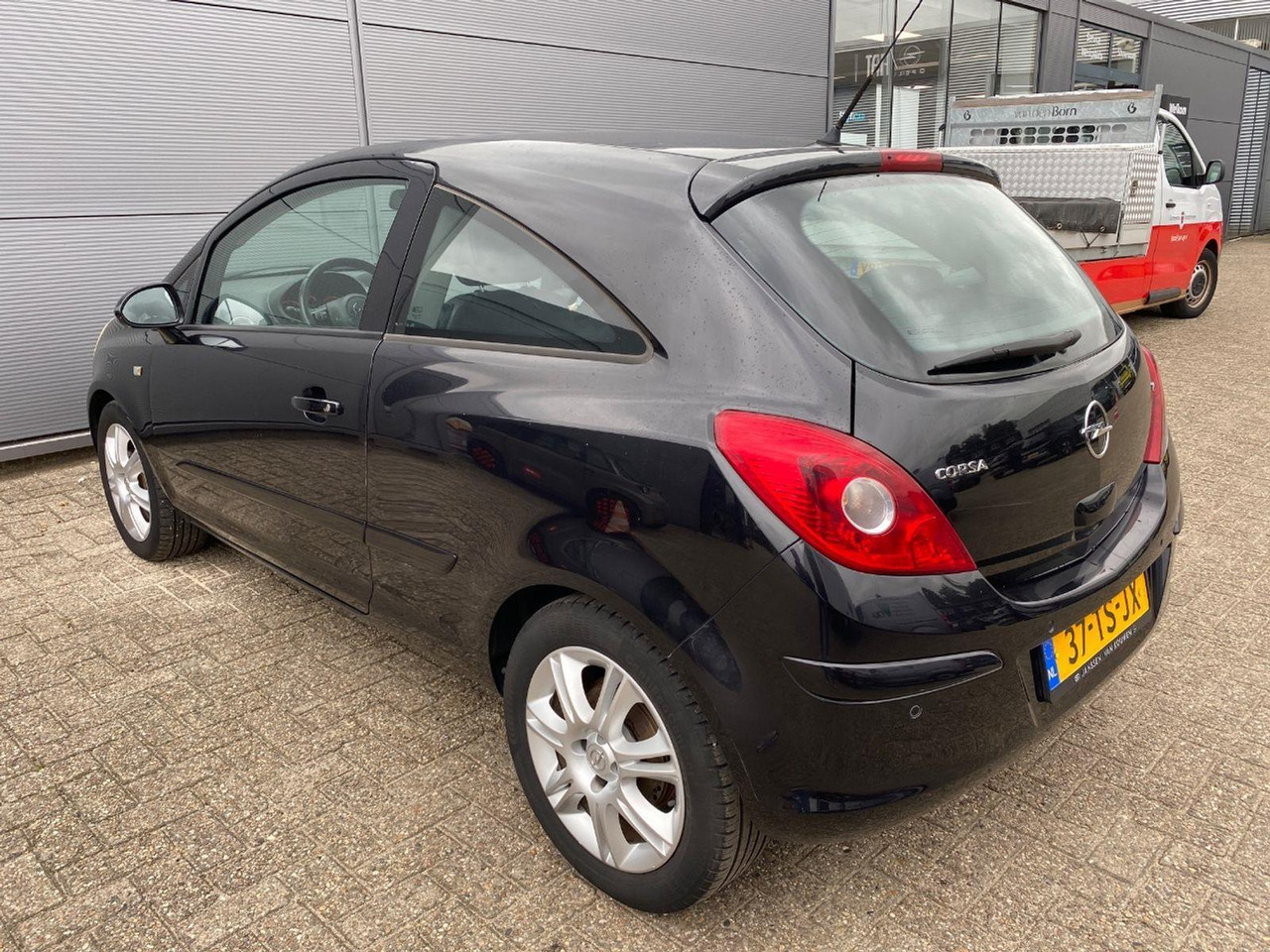 Opel Corsa 1.4 - 16V Cosmo | 2007 | 182.361 km | Automaat | 37TSJX | NAP: Logisch - Хэтчбек: фото 3 Opel Corsa 1.4 - 16V Cosmo | 2007 | 182.361 km | Automaat | 37TSJX | NAP: Logisch - Хэтчбек: фото 3
