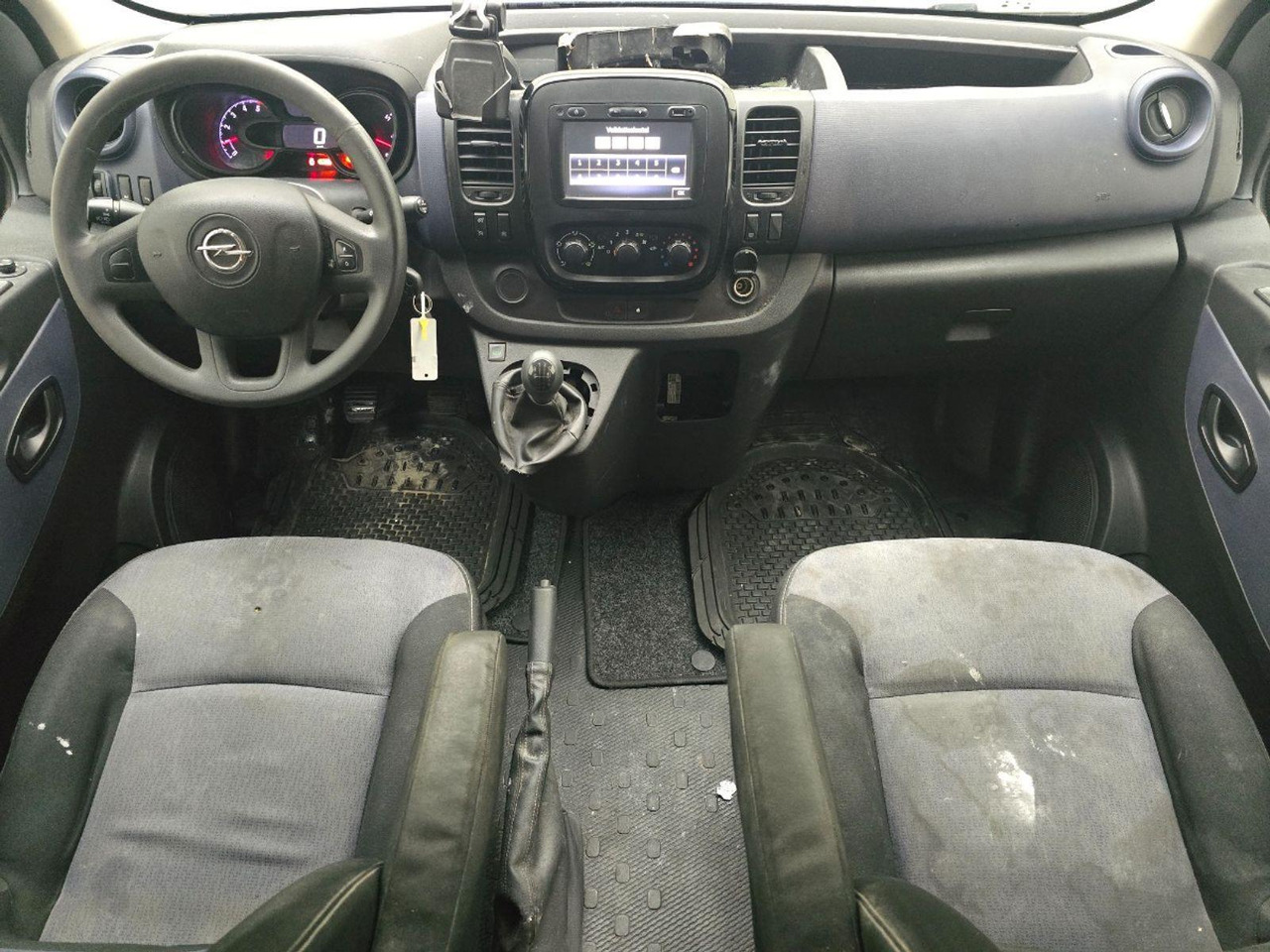 Opel Vivaro 1.6 CDTI L2H1 DC Sport EcoFlex | 2017 | 359.623 km | V987GD | NAP: Logisch - Грузопассажирский фургон: фото 5 Opel Vivaro 1.6 CDTI L2H1 DC Sport EcoFlex | 2017 | 359.623 km | V987GD | NAP: Logisch - Грузопассажирский фургон: фото 5