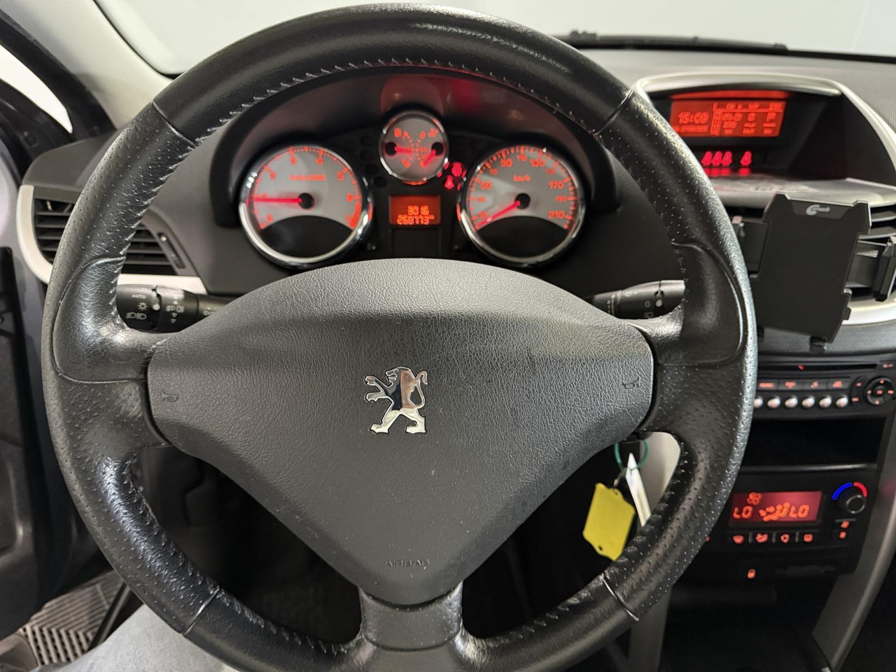 Peugeot | 207 SW | 1.6 VTi XS | 2010 | 268.773 km | 73NGR5 | Logisch - Легковой автомобиль: фото 4 Peugeot | 207 SW | 1.6 VTi XS | 2010 | 268.773 km | 73NGR5 | Logisch - Легковой автомобиль: фото 4