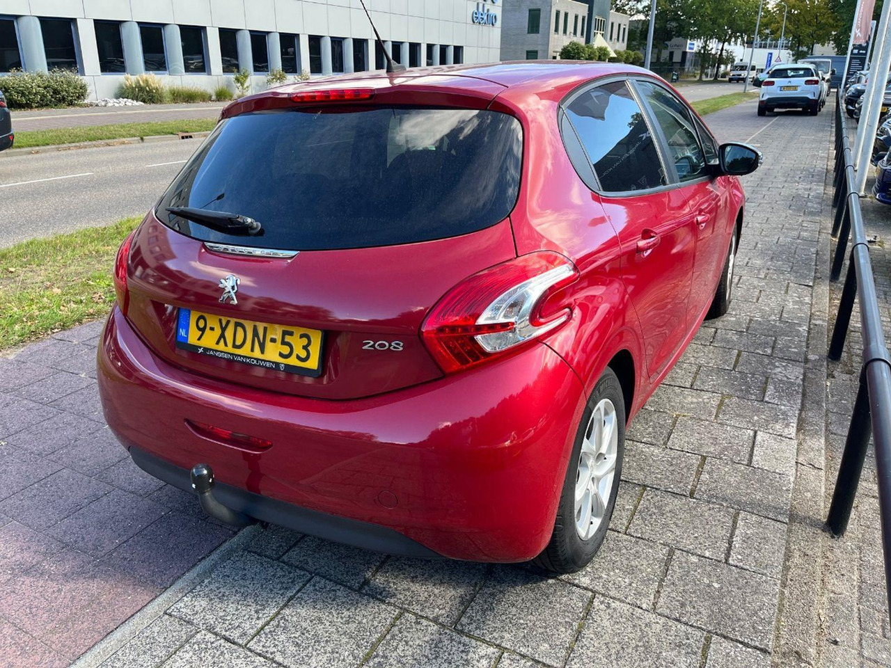 Peugeot 208 1.2 VTi Style | 2014 | 93.815 km | 9XDN53 | NAP: Logisch - Хэтчбек: фото 4 Peugeot 208 1.2 VTi Style | 2014 | 93.815 km | 9XDN53 | NAP: Logisch - Хэтчбек: фото 4