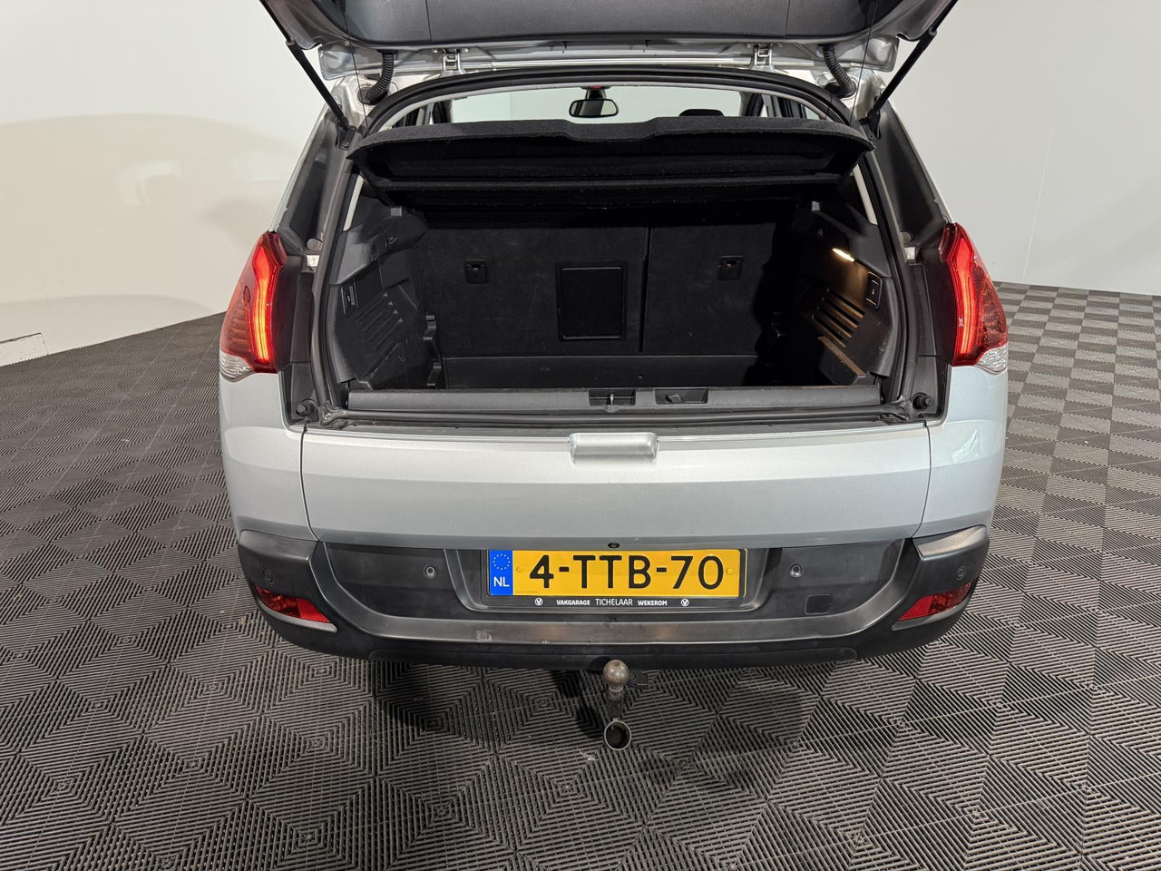 Peugeot 3008 1.6 THP Active | 2014 | 199.032 km | 4-TTB-70 - Внедорожник: фото 5 Peugeot 3008 1.6 THP Active | 2014 | 199.032 km | 4-TTB-70 - Внедорожник: фото 5