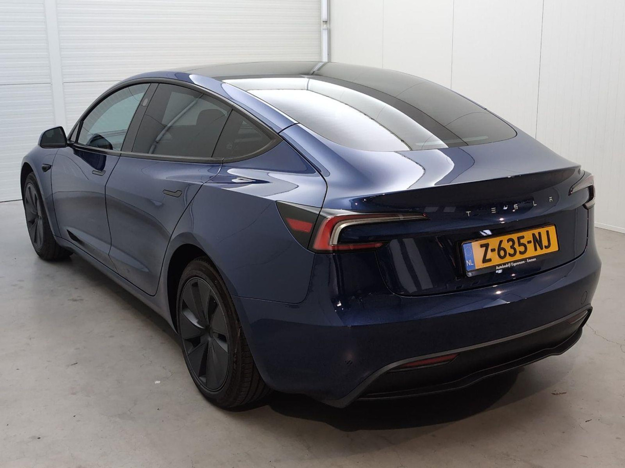 Tesla Model 3 RWD 60 kWh | 2024 | 34.719 km | Automaat | Z635NJ | NAP: Logisch - Хэтчбек: фото 3 Tesla Model 3 RWD 60 kWh | 2024 | 34.719 km | Automaat | Z635NJ | NAP: Logisch - Хэтчбек: фото 3