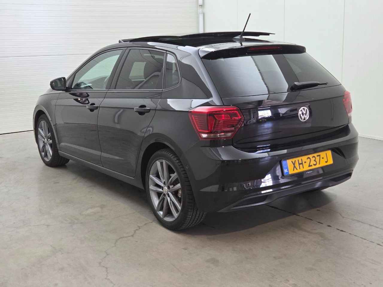 Volkswagen Polo 1.0 TSI Highline | 2019 | 193.826 km | Automaat | XH237J | NAP: Logisch - Хэтчбек: фото 3 Volkswagen Polo 1.0 TSI Highline | 2019 | 193.826 km | Automaat | XH237J | NAP: Logisch - Хэтчбек: фото 3