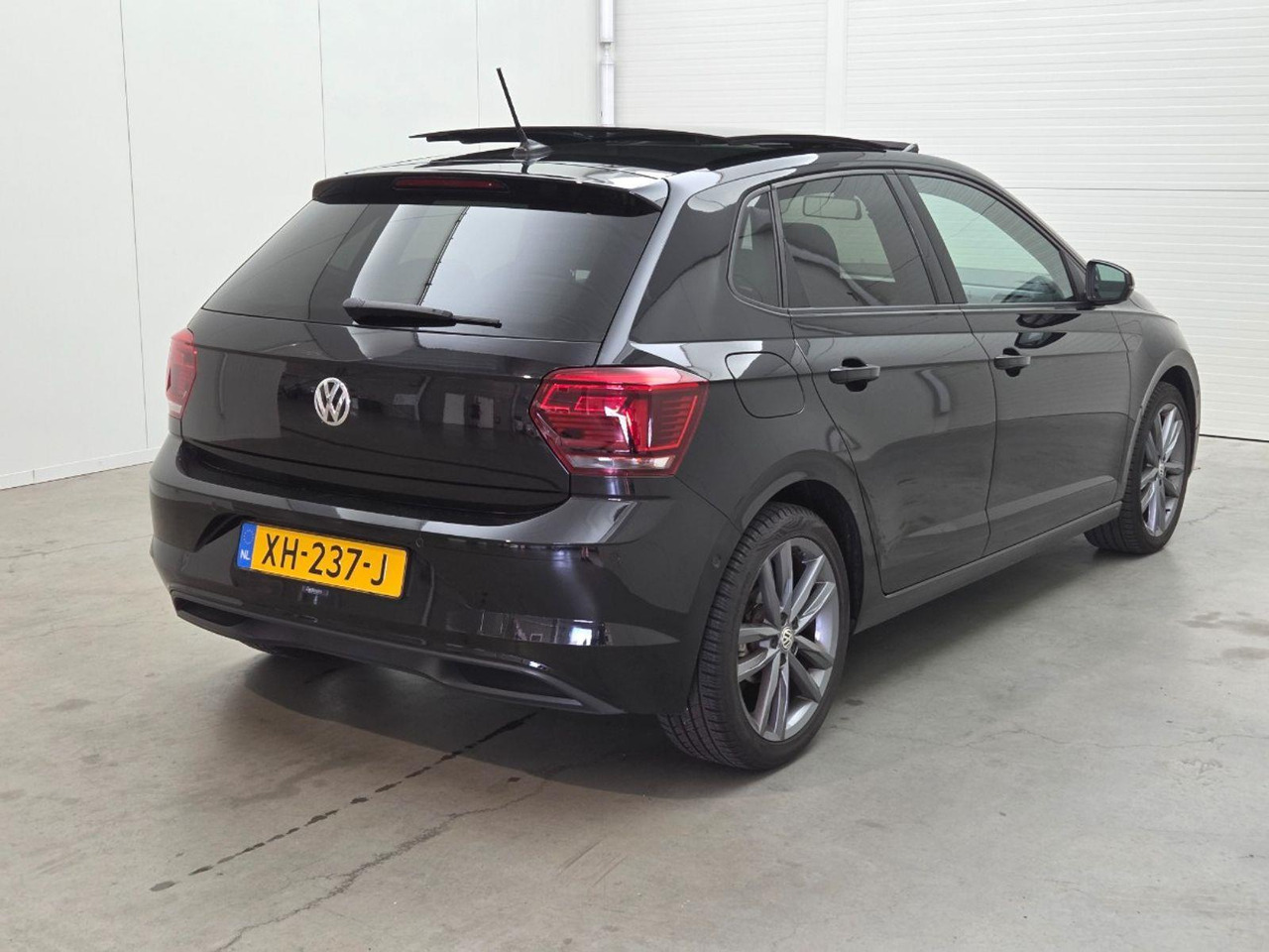 Volkswagen Polo 1.0 TSI Highline | 2019 | 193.826 km | Automaat | XH237J | NAP: Logisch - Хэтчбек: фото 4 Volkswagen Polo 1.0 TSI Highline | 2019 | 193.826 km | Automaat | XH237J | NAP: Logisch - Хэтчбек: фото 4
