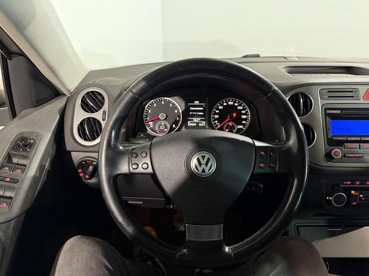 Volkswagen | Tiguan | 1.4 TSI Sport&Style | 2010 | 247.657 km | 41KRT5 | Logisch - Внедорожник: фото 3 Volkswagen | Tiguan | 1.4 TSI Sport&Style | 2010 | 247.657 km | 41KRT5 | Logisch - Внедорожник: фото 3