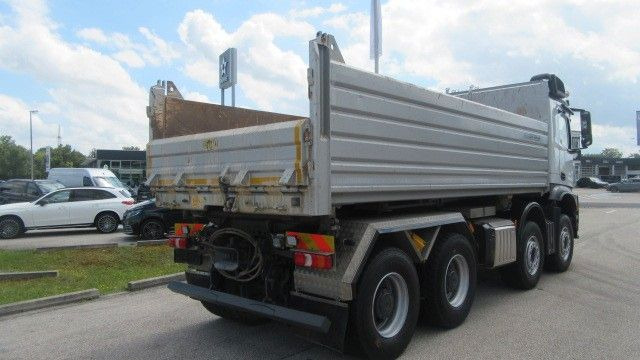 Mercedes-Benz Arocs 4148 8x4 Meiller 2-Seitenkipper - Самосвал: фото 5 Mercedes-Benz Arocs 4148 8x4 Meiller 2-Seitenkipper - Самосвал: фото 5