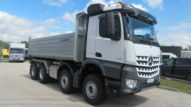 Mercedes-Benz Arocs 4148 8x4 Meiller 2-Seitenkipper - Самосвал: фото 3 Mercedes-Benz Arocs 4148 8x4 Meiller 2-Seitenkipper - Самосвал: фото 3