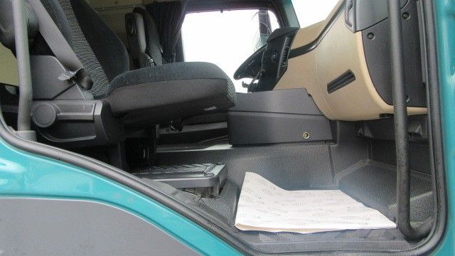 Mercedes-Benz 1842LS/37 mit Nebenantrieb Flansch - Тягач: фото 5 Mercedes-Benz 1842LS/37 mit Nebenantrieb Flansch - Тягач: фото 5