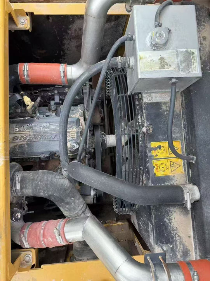 XCMG XE380DK - Гусеничный экскаватор: фото 3 XCMG XE380DK - Гусеничный экскаватор: фото 3