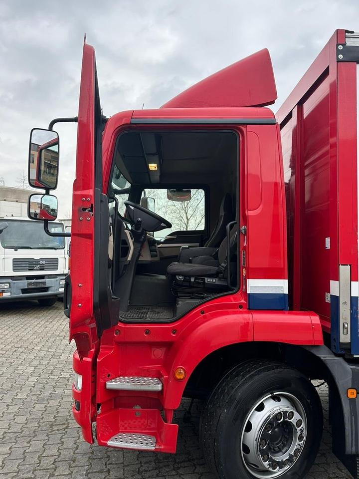 MAN TGM 26.340 L/LBW/2xAHK/LENKACHSE/18 PAL/2instock - Грузовик с закрытым кузовом: фото 5 MAN TGM 26.340 L/LBW/2xAHK/LENKACHSE/18 PAL/2instock - Грузовик с закрытым кузовом: фото 5