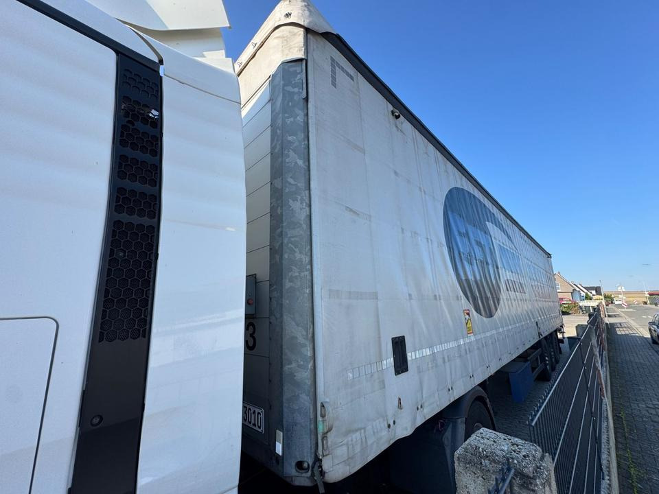 Schmitz Cargobull SCS24/L//LBW/Lift-Achse/2in1-Speed-Curtain - Тентованный полуприцеп: фото 3 Schmitz Cargobull SCS24/L//LBW/Lift-Achse/2in1-Speed-Curtain - Тентованный полуприцеп: фото 3