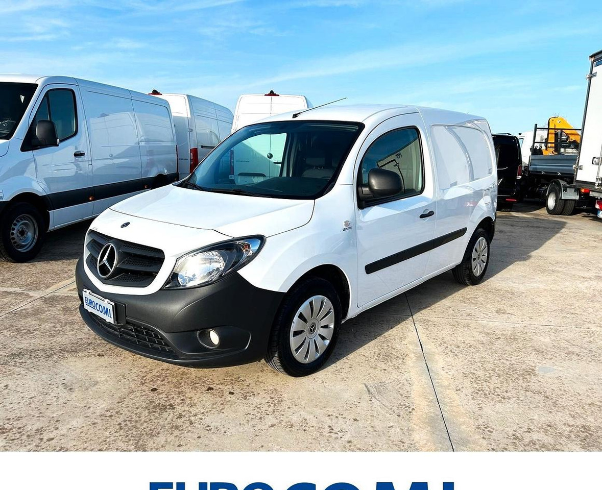 Mercedes Benz Citan 111 cdi Long 3 posti - Легковой фургон: фото 1 Mercedes Benz Citan 111 cdi Long 3 posti - Легковой фургон: фото 1