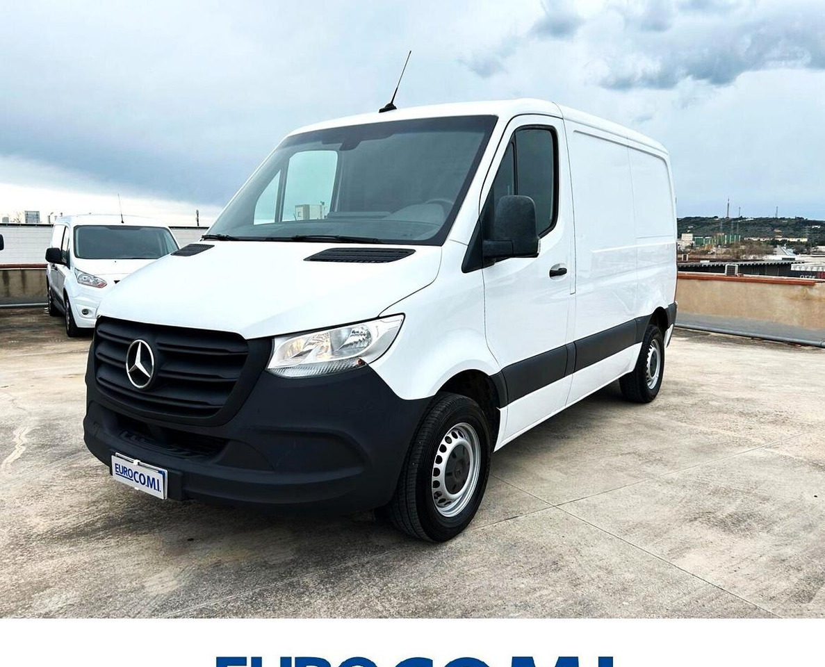 Mercedes Sprinter 311 F 32/35 - Цельнометаллический фургон: фото 1 Mercedes Sprinter 311 F 32/35 - Цельнометаллический фургон: фото 1
