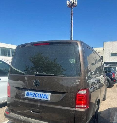 VW TRANSPORTER FURGONE AUTOMATICO CON GANCIO TRAIN - Цельнометаллический фургон: фото 2 VW TRANSPORTER FURGONE AUTOMATICO CON GANCIO TRAIN - Цельнометаллический фургон: фото 2