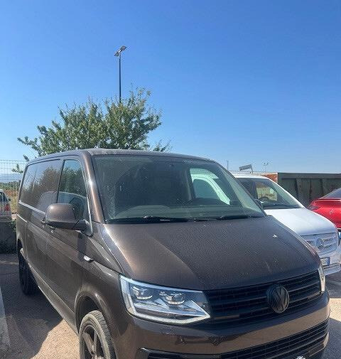 VW TRANSPORTER FURGONE AUTOMATICO CON GANCIO TRAIN - Цельнометаллический фургон: фото 5 VW TRANSPORTER FURGONE AUTOMATICO CON GANCIO TRAIN - Цельнометаллический фургон: фото 5