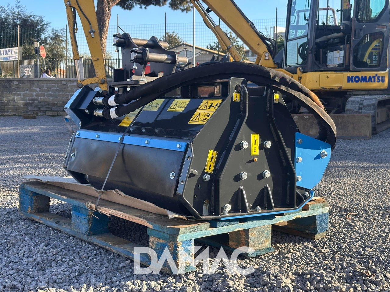 C4 B90 - Косилка-измельчитель: фото 3 C4 B90 - Косилка-измельчитель: фото 3