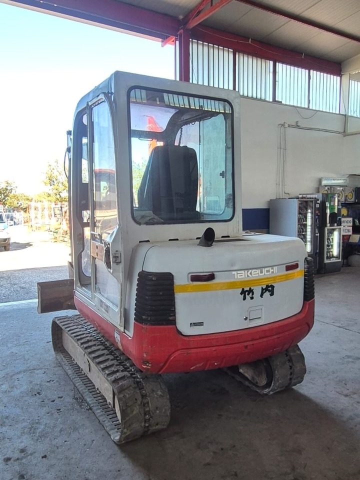TAKEUCHI TB135 - Мини-экскаватор: фото 3 TAKEUCHI TB135 - Мини-экскаватор: фото 3